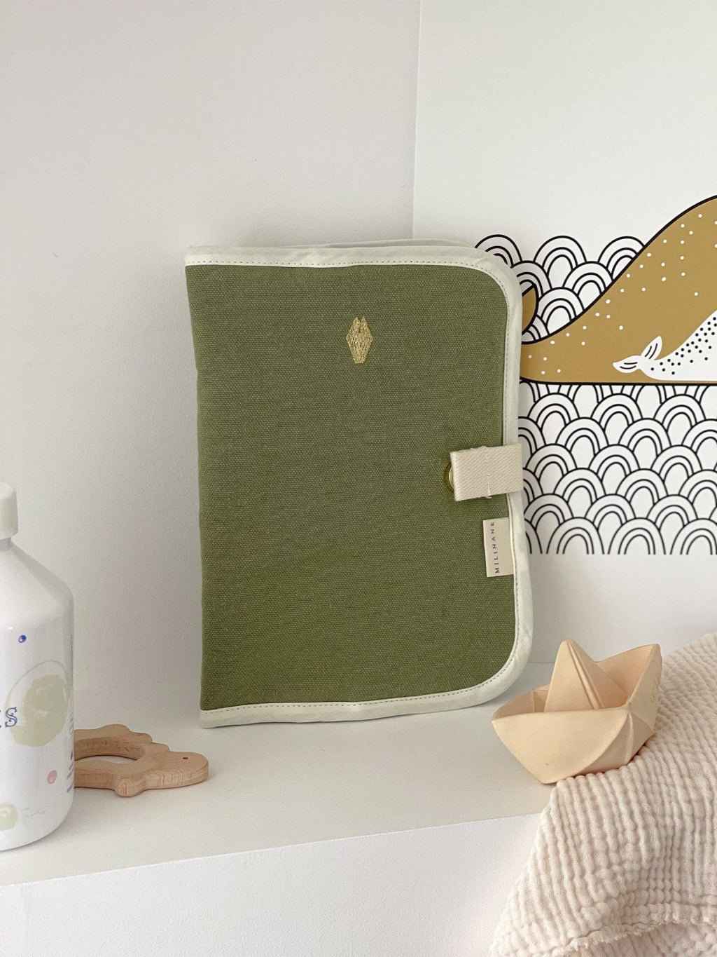 Protège carnet de santé - EDGAR - Kaki olive
