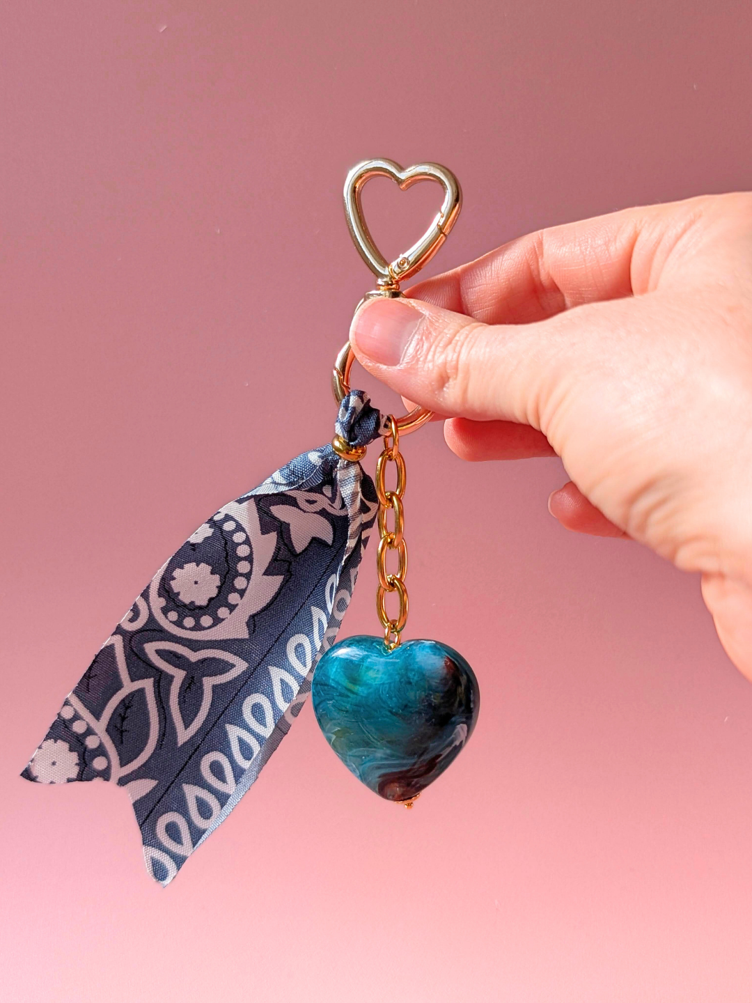 Grigri de sac & porte-clés – LOVE: Rose pêche