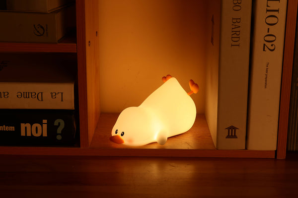 Caneton maladroit de veilleuse