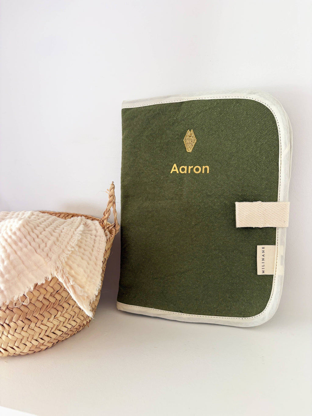 Protège carnet de santé - EDGAR - Kaki olive