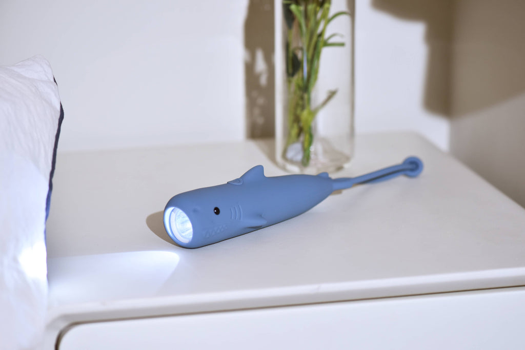Lampe torche requin