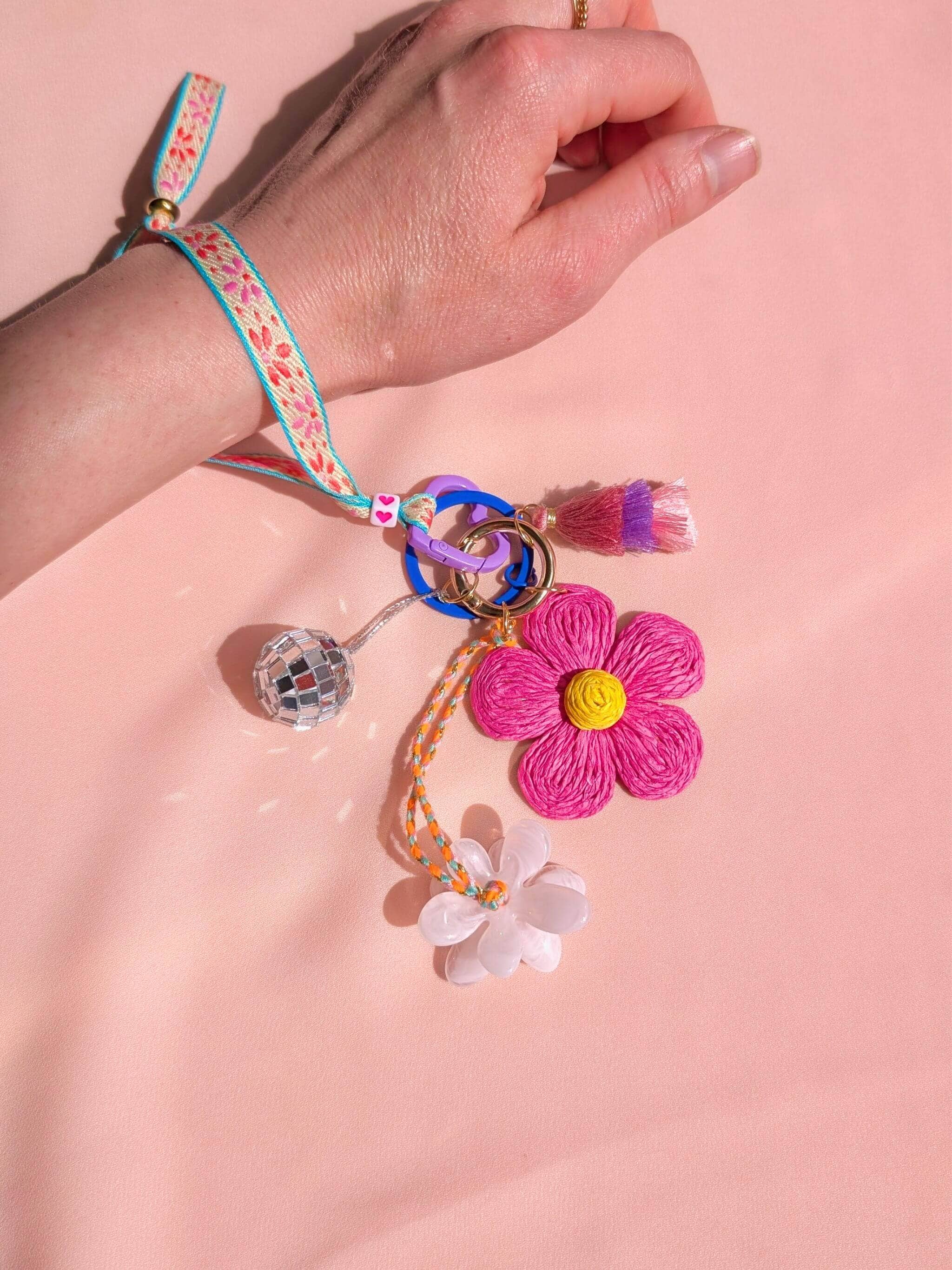 Grigri de sac & porte-clés – BLOOM: Fuchsia