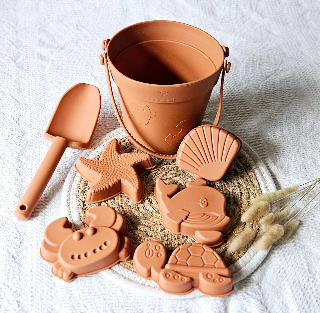 Seau d'été en silicone avec formes marines - Rouille