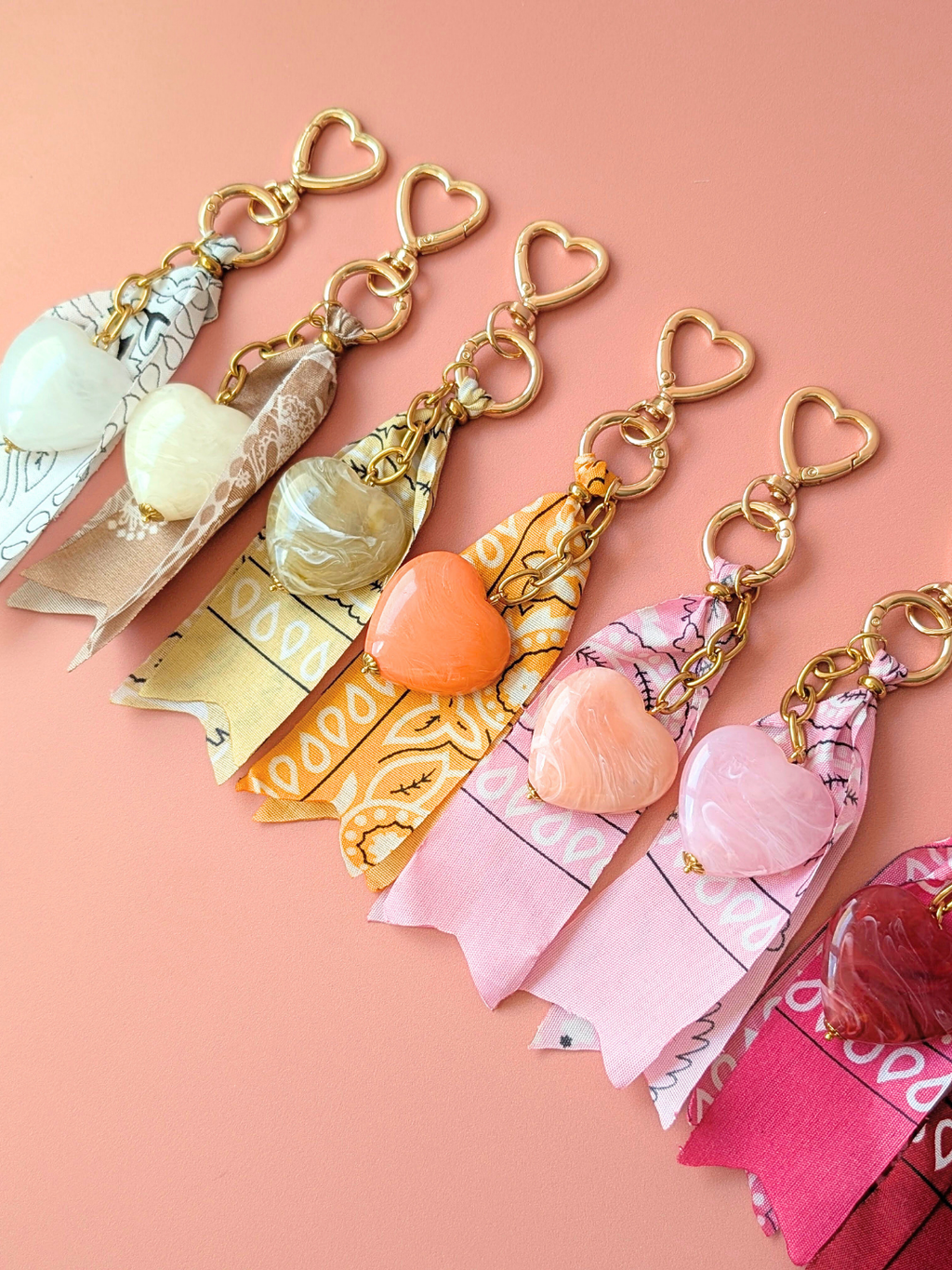 Grigri de sac & porte-clés – LOVE: Rose pêche
