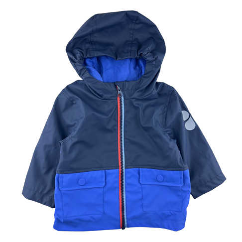 Imperméable à capuche