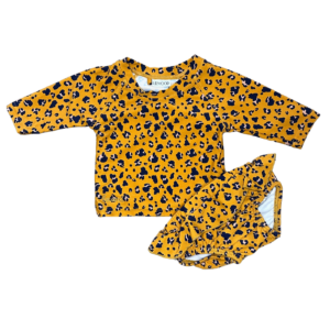 Ensemble bain, tee-shirt et culotte de bain Liewood imprimé léopard chez Enbouclekids