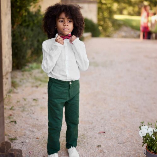 Ensemble Jules chemise blanche et pantalon vert sapin lin et coton garçon cérémonie les-petits-inclassables-et-enbouclekids