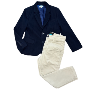 Ensemble-costume-mariage-garçon-veste marine Paul Smith et pantalon beige Finger in the nose enbouclekids