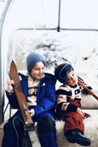 Pourquoi louer les vêtements de ski pour enfant ?